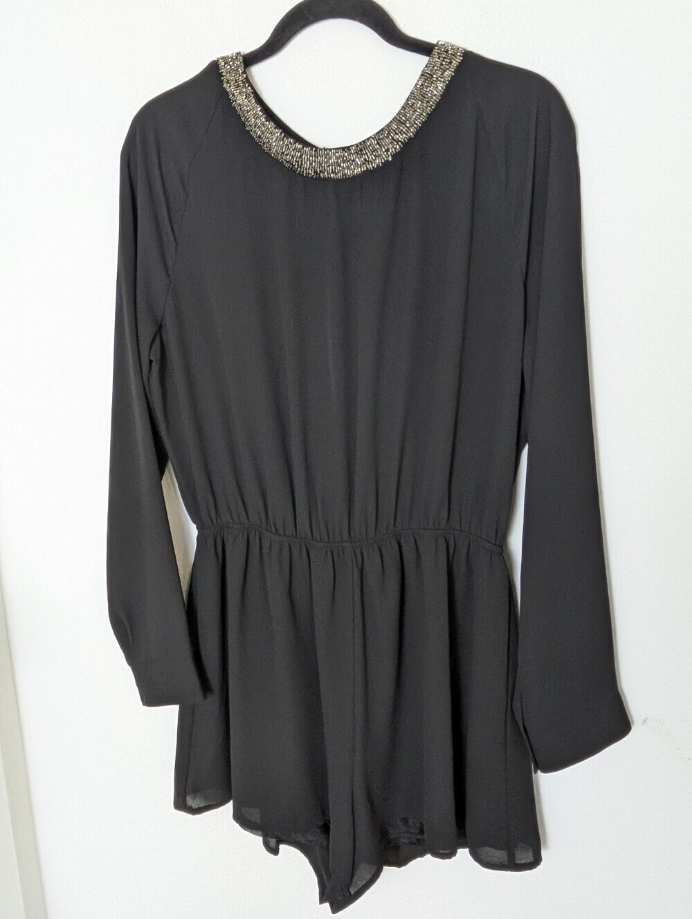 ASTR Sexy Blk Romper Sheer Upper w/Beaded Neck Slit back Wide Leg 2” Inseam XL
